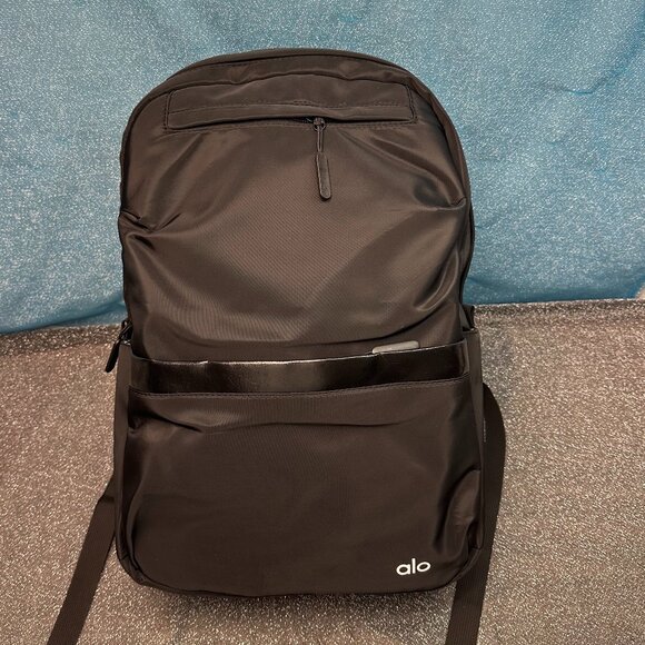 NEW Alo Yoga black stow backpack - Picture 1 of 4